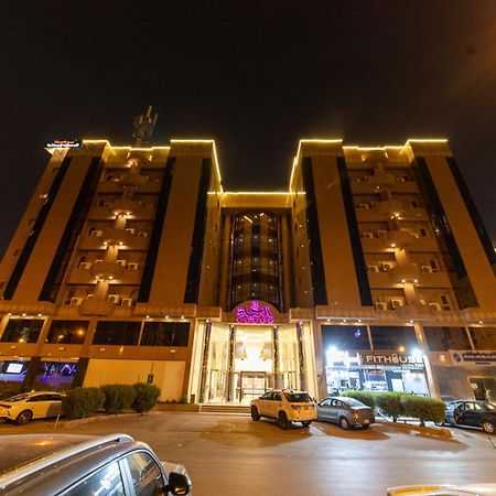 Burj Al Hayat Hotel Suites - Al Olaya Rijád Kültér fotó